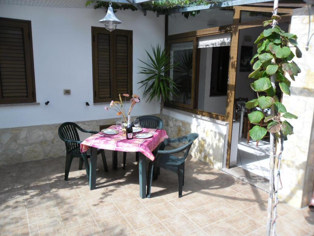 Pousada Romantica Aparthotel Tropea Exterior photo