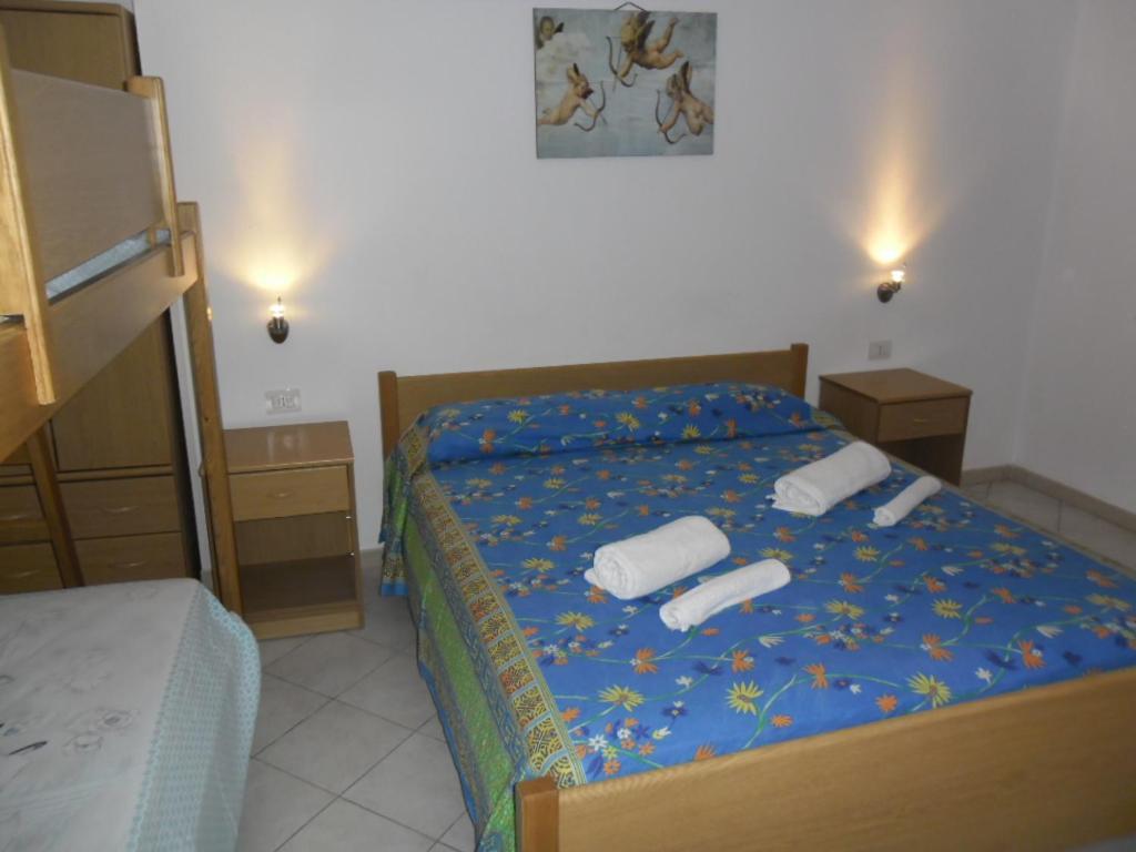 Pousada Romantica Aparthotel Tropea Exterior photo