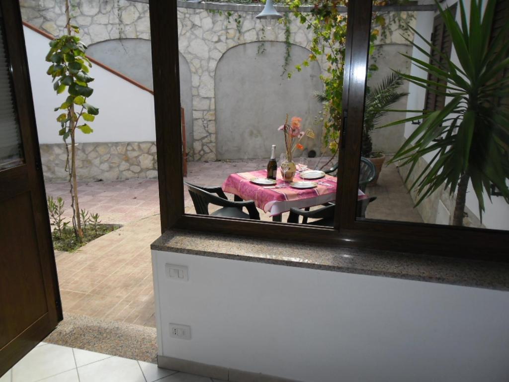 Pousada Romantica Aparthotel Tropea Exterior photo